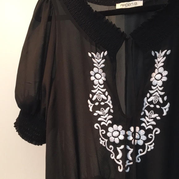 Vintage Arden B. Top! - Picture 4 of 6